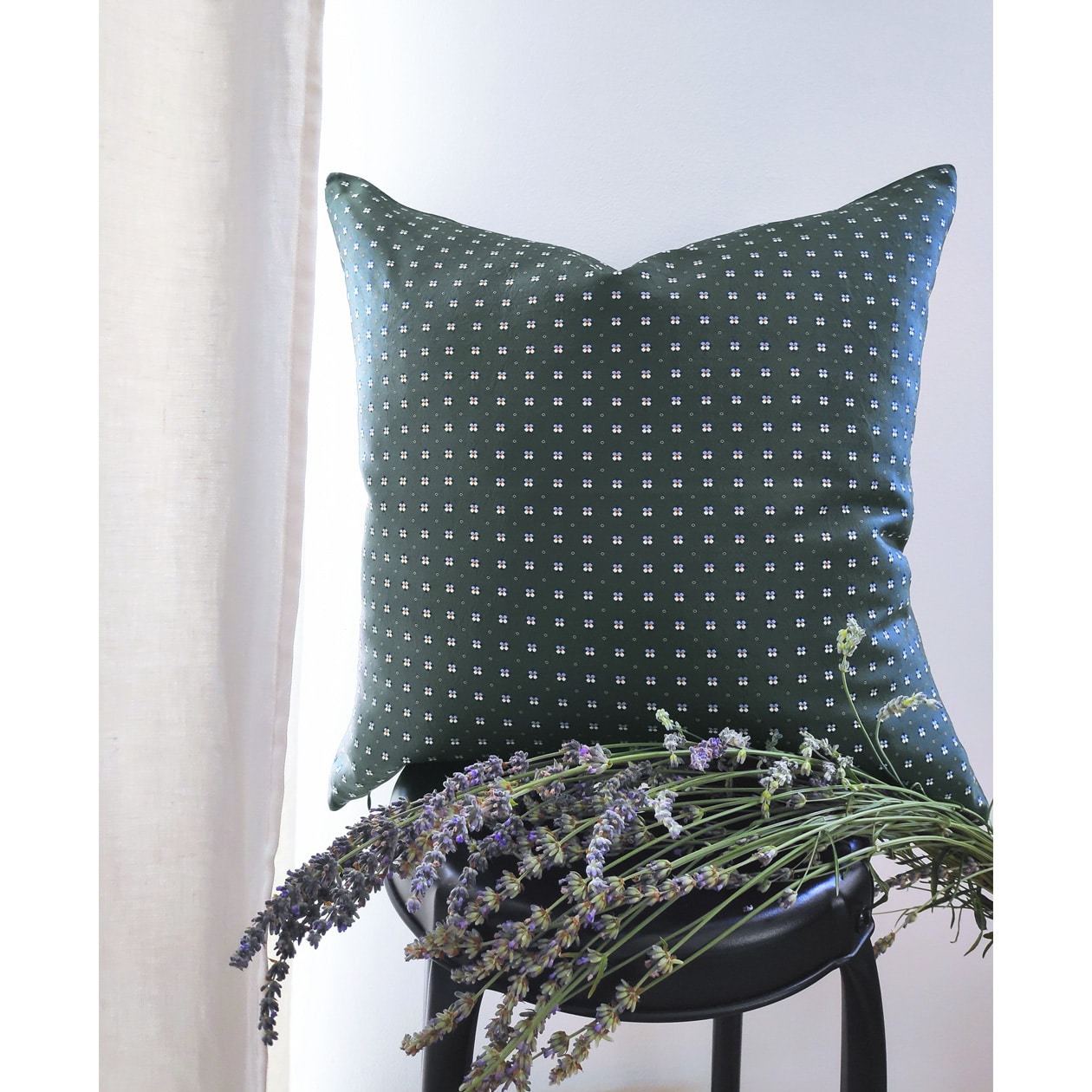 pillow-in-interior